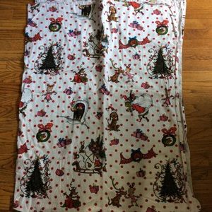 PB Teen The Grinch Christmas Sheet Set